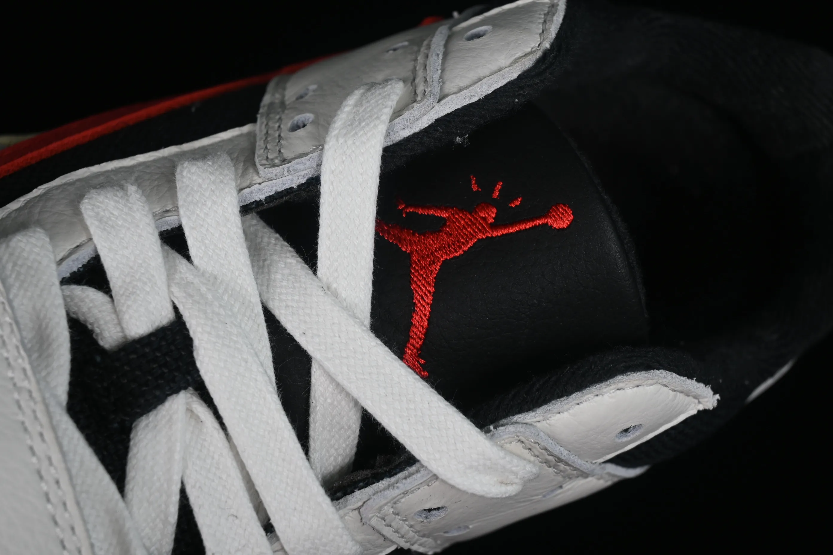 All categories Air Jordan Jordan series basketball shoes Air Jordan 1 Low Pure original Travis Scott x Jordan Jumpman Jack TR "University Red" AJ1 Joe 1 hook and loop fashion basketball shoes FZ8117-101